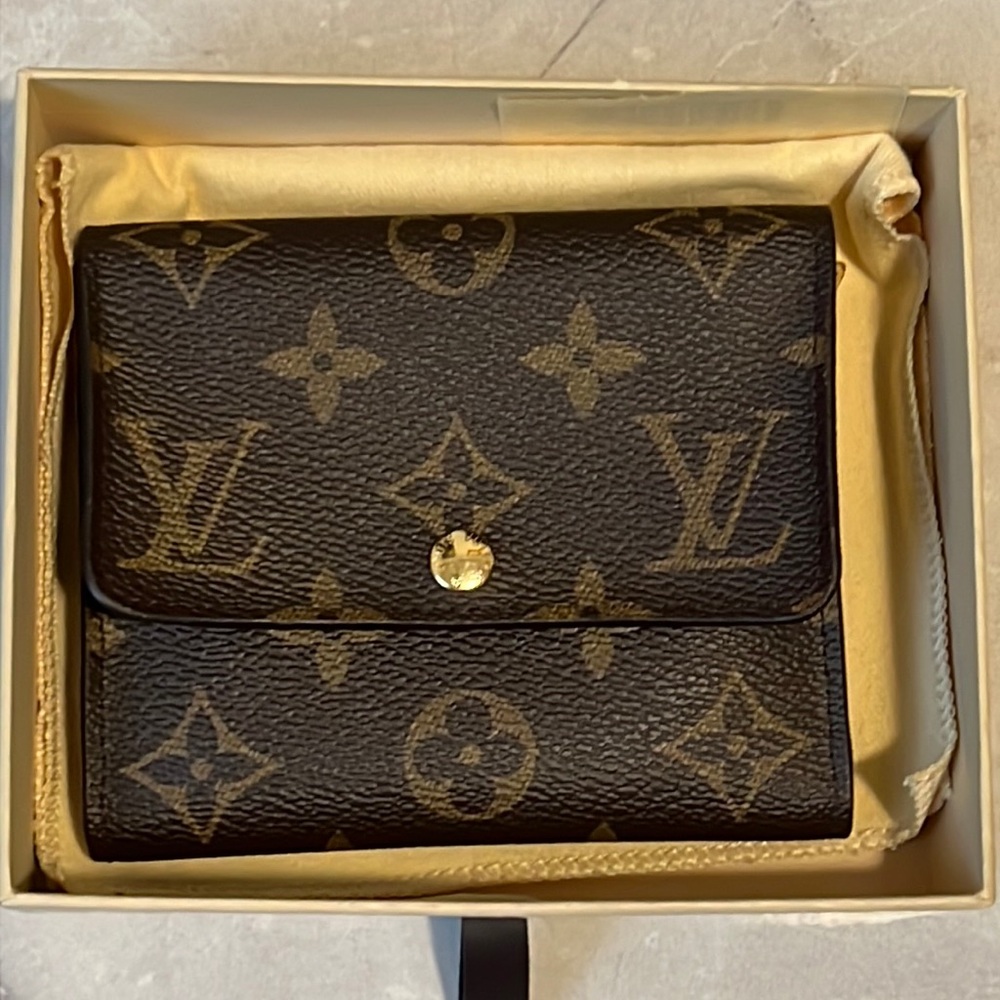 Louis Vuitton Anais Monogram Wallet